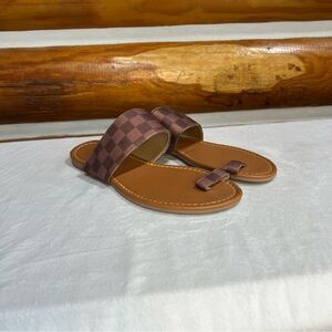 Mks women's Brown Checkered‎ Women's Sandals 10